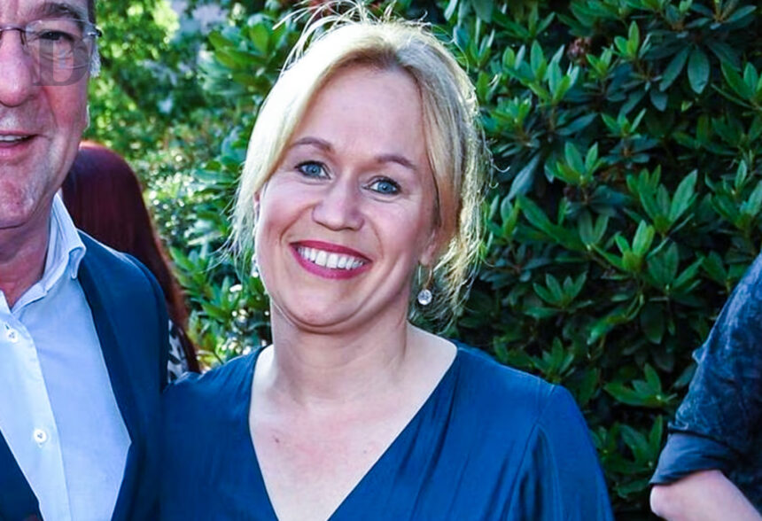 julia schwanholz